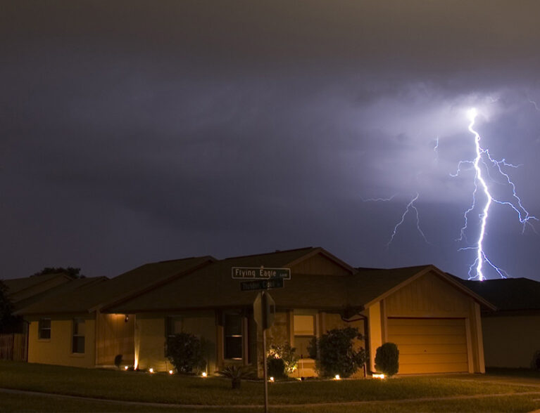 does homeowners insurance cover power surges?